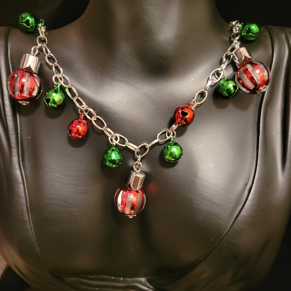 2/$20 X-Mas Jingle Ornament Necklace